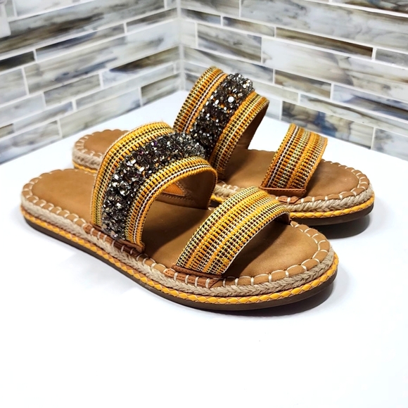 Crown Vintage Sandals - Picture 4 of 6